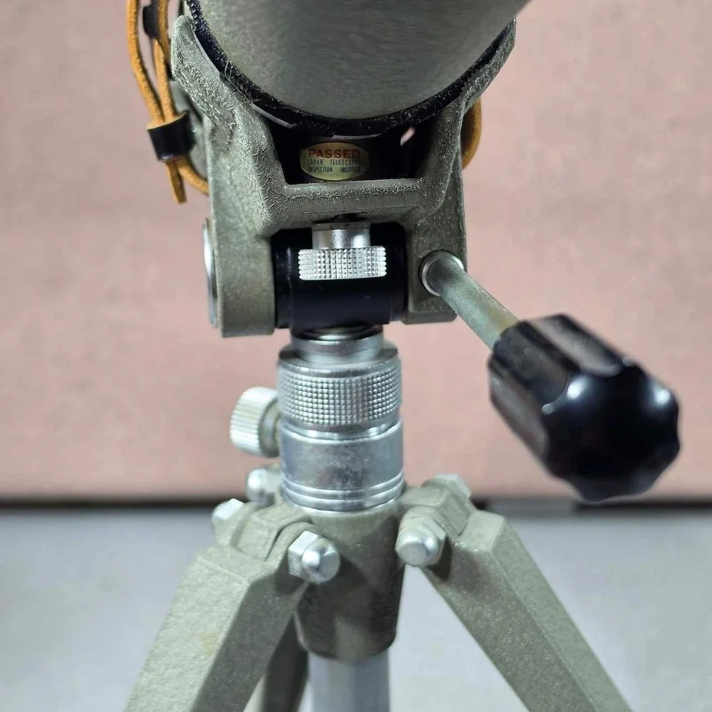 Selsi Spotting Scope 60mm 15x-60x Zoom Green Vintage Japan Tripod Good